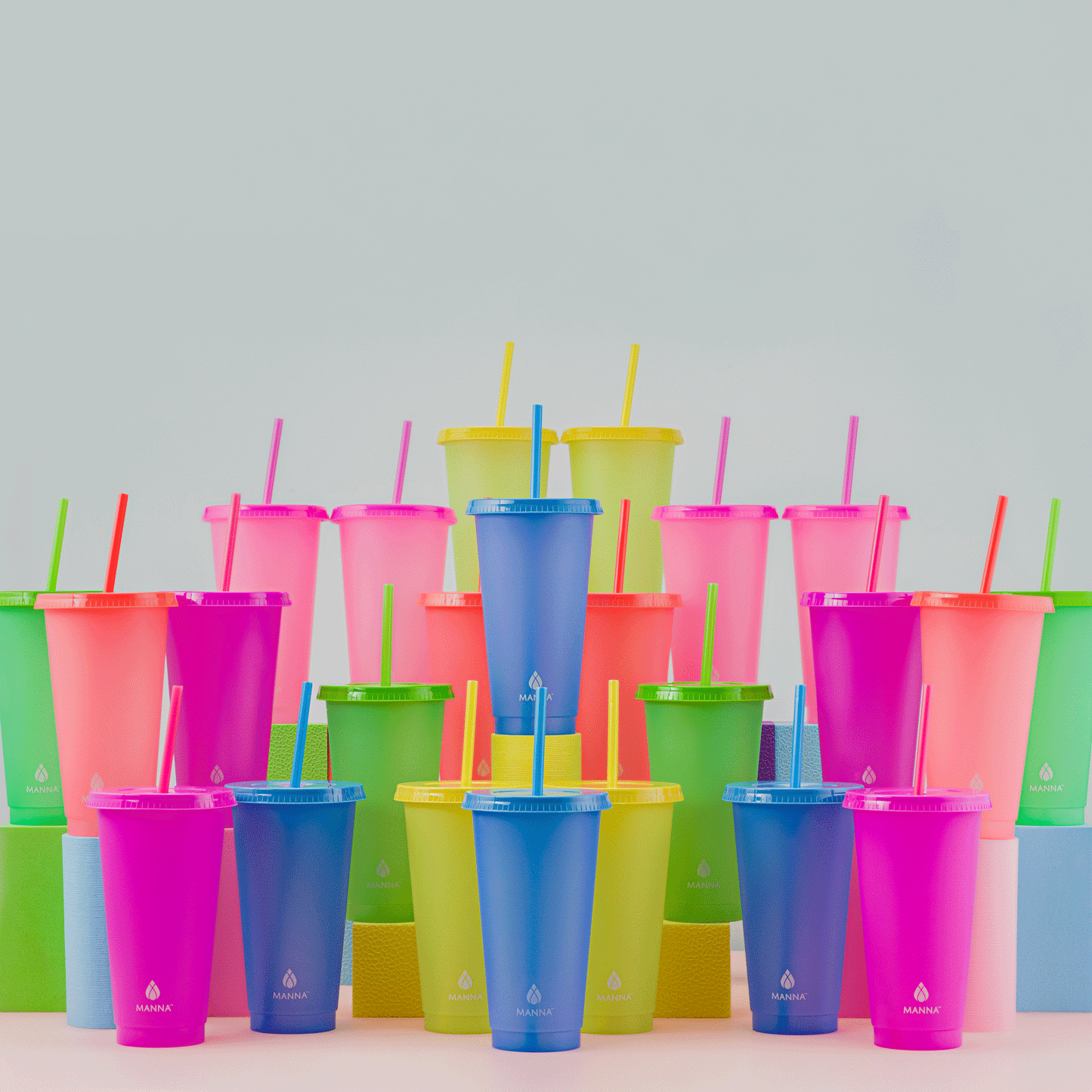 24-piece-original-color-changing-cup-set-e5 A0029811.gif